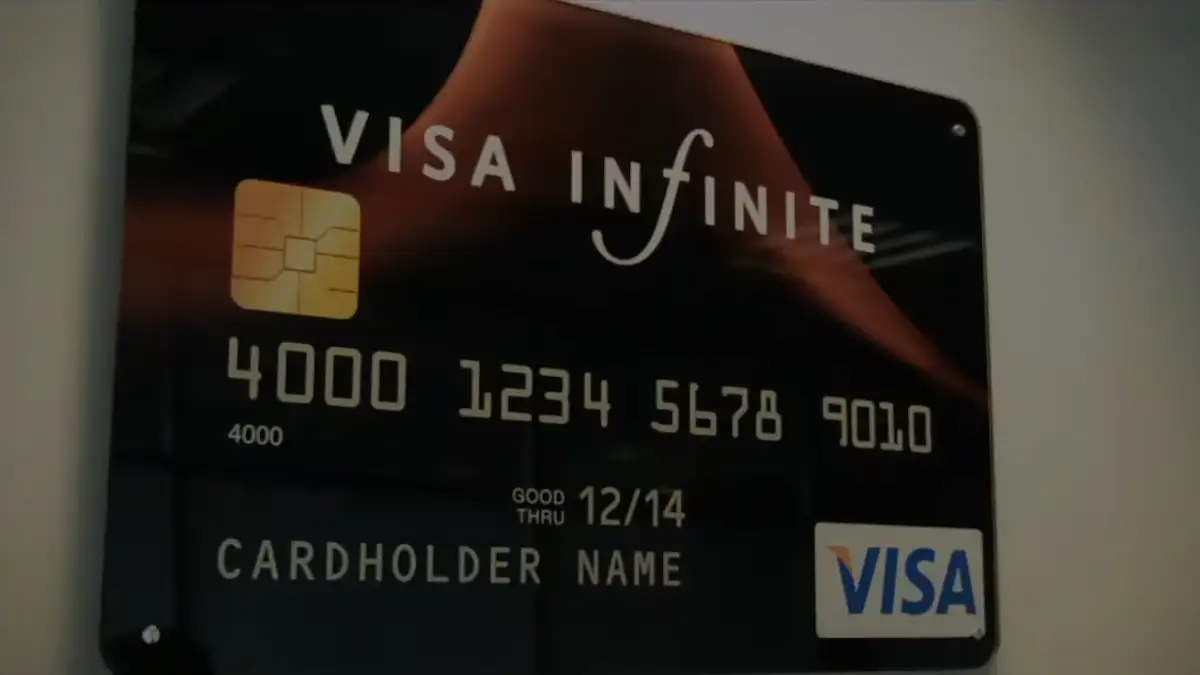 Реклама Visa Infinite CenterCreditBank